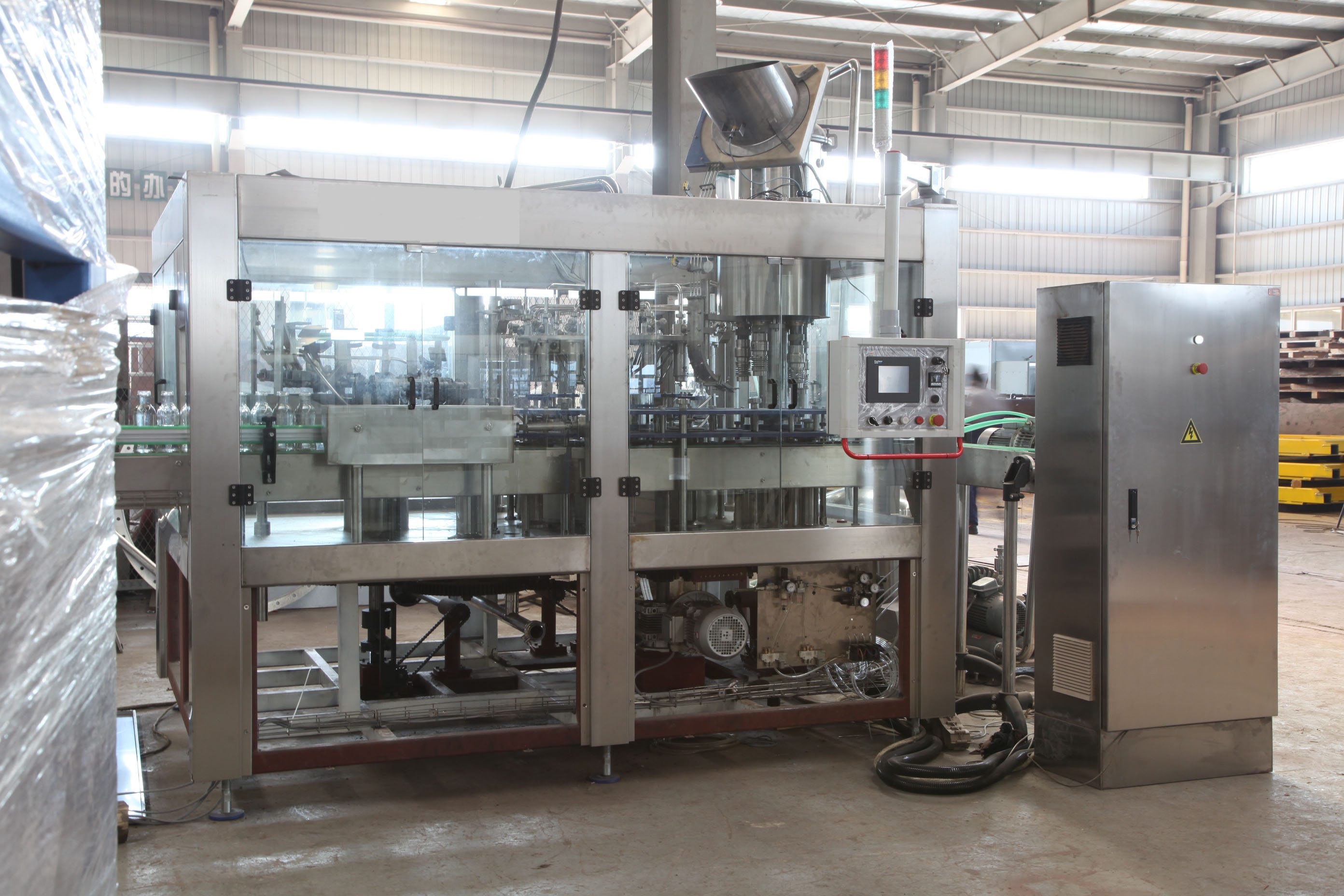 RXGF Series Rinsing,Filling,Capping Machine